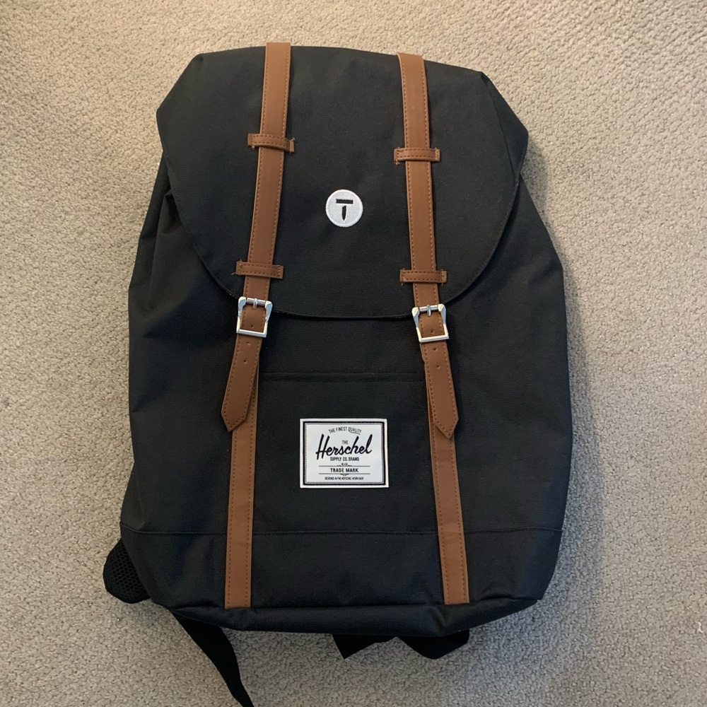 Herschel Supply Retreat Backpack